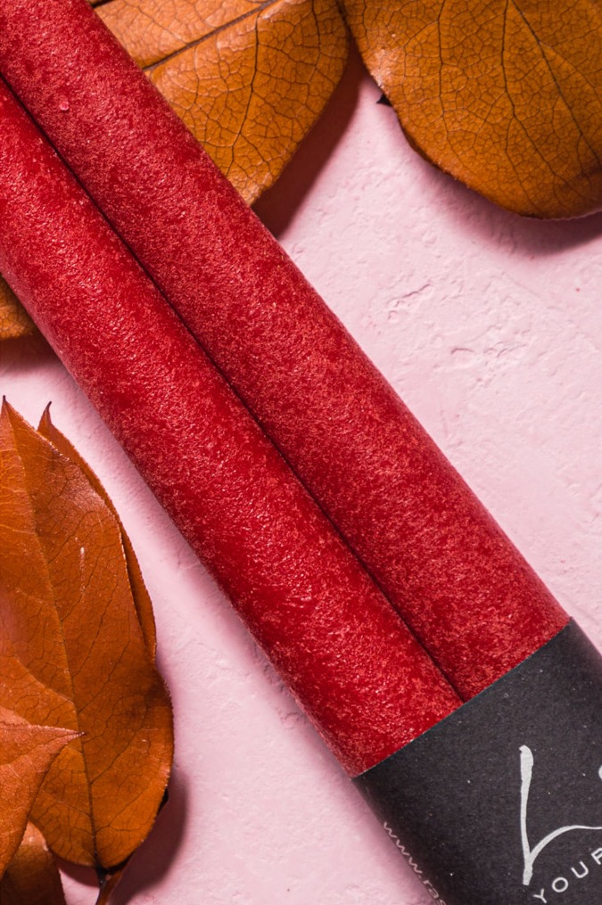 LUZ305.22 Набор свечей Luz your senses Рустик 30 см, 2 шт, рубин (3).jpg